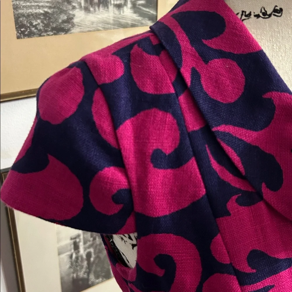 Talbots Magenta and Navy Floral Dress, 4P Lined Excellent Condition - Picture 5 of 7